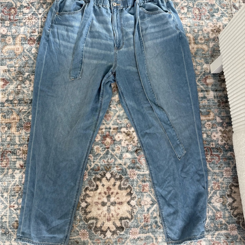 Women’s Mom Jeans